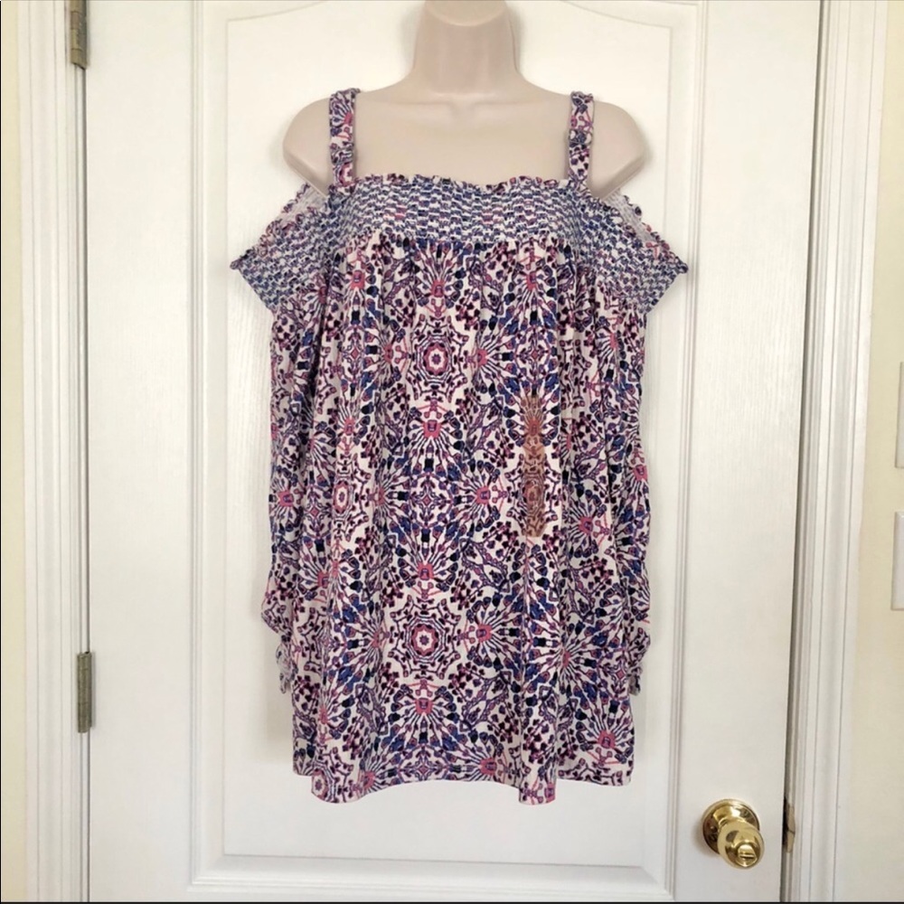 Jessica Simpson top